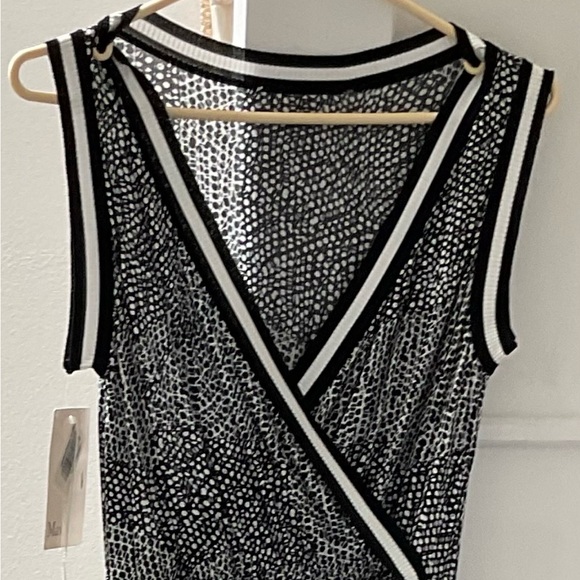 Beautiful MaxMara no wrinkle knit maxi dress - Picture 2 of 7